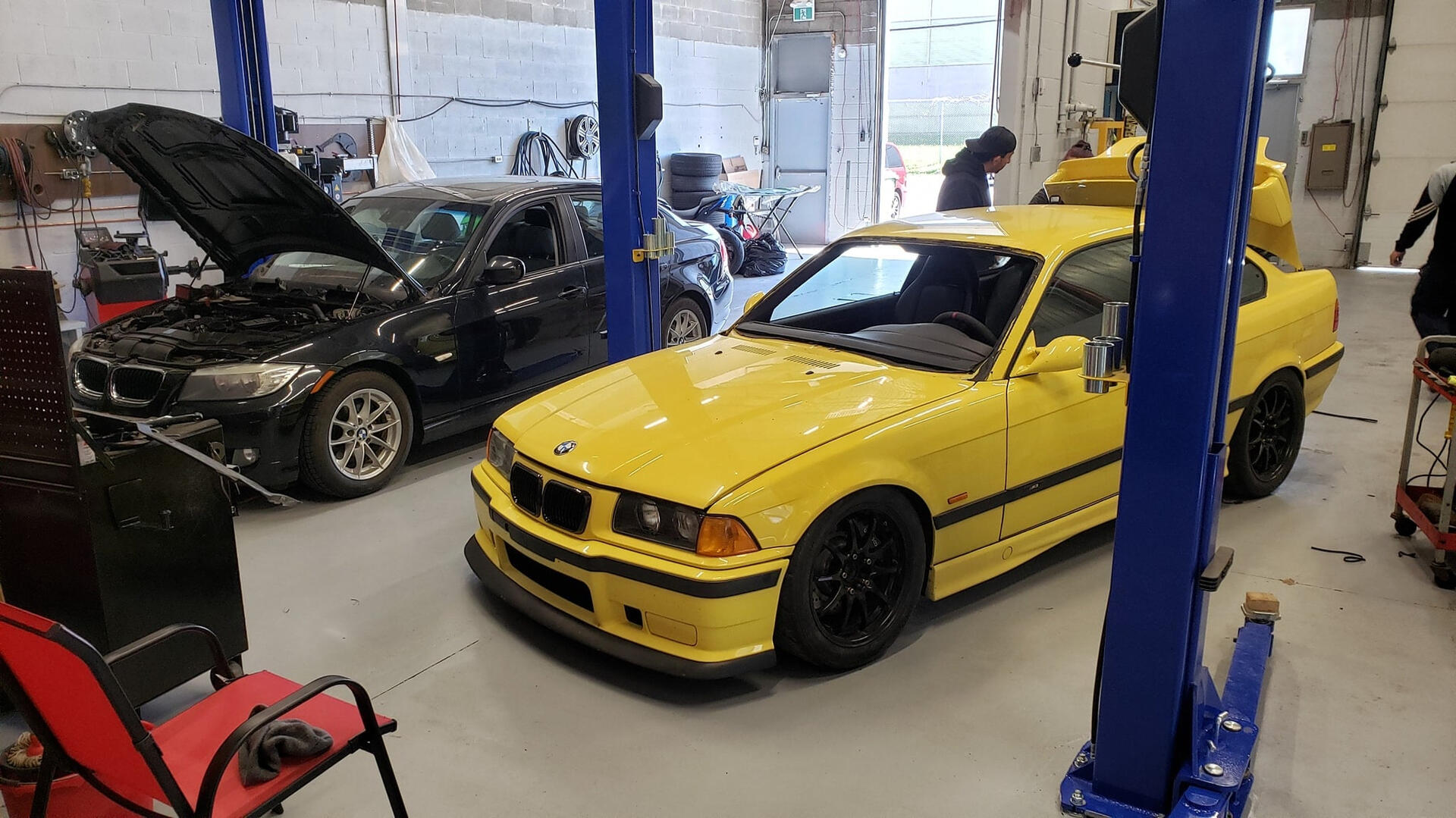 Garage photo